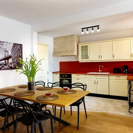 아파트 Evita 6 포즈난