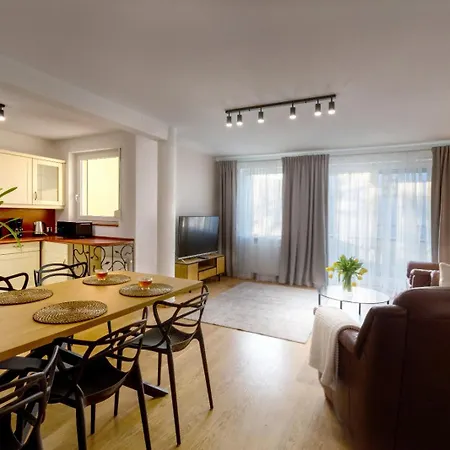 Evita 6 Apartment